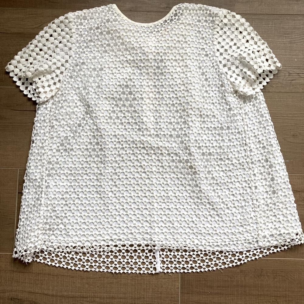 Tory Burch white eyelet shirt with zipper close, size 4